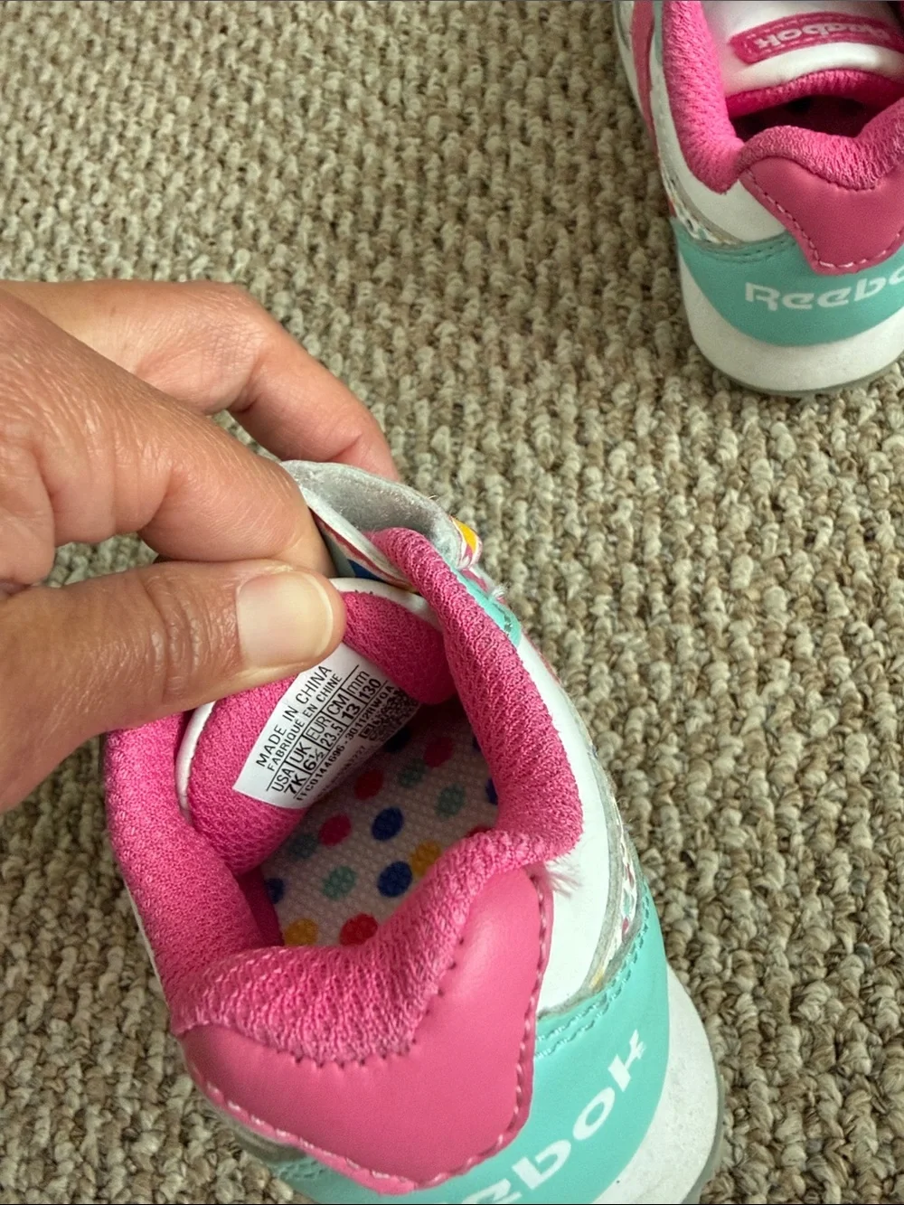 Toddler Girl Reebok Ice Cream Velcro tennis shoes size 7K